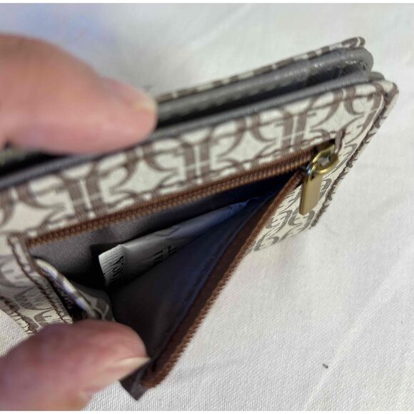 Fossil Womens Madison Bifold Brown Patterned Zipper Pocket Pouch Wallet - Picture 4 of 5